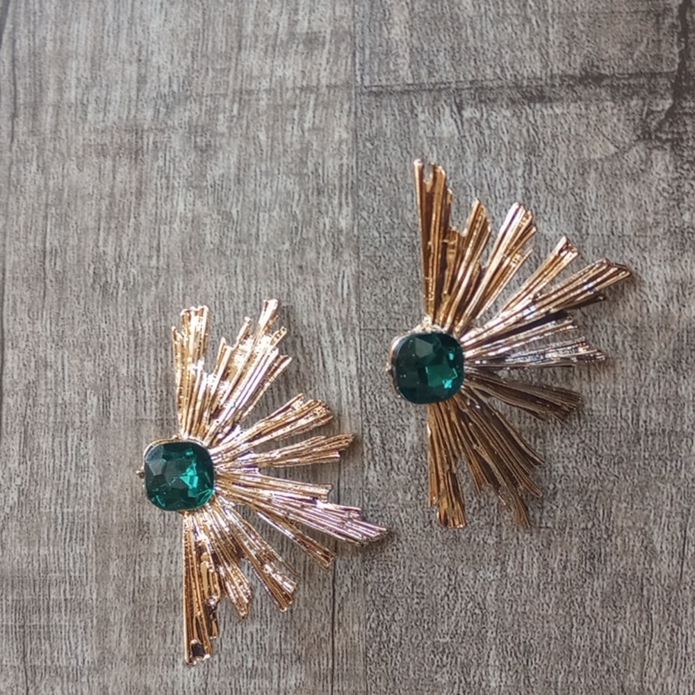Gold and Emerald Stud Earrings